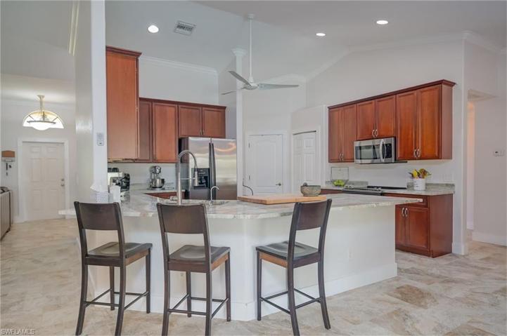 3761  14th NE AVE, Naples, FL 34120
