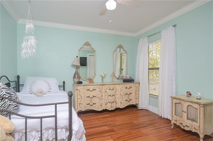 3761  14th NE AVE, Naples, FL 34120