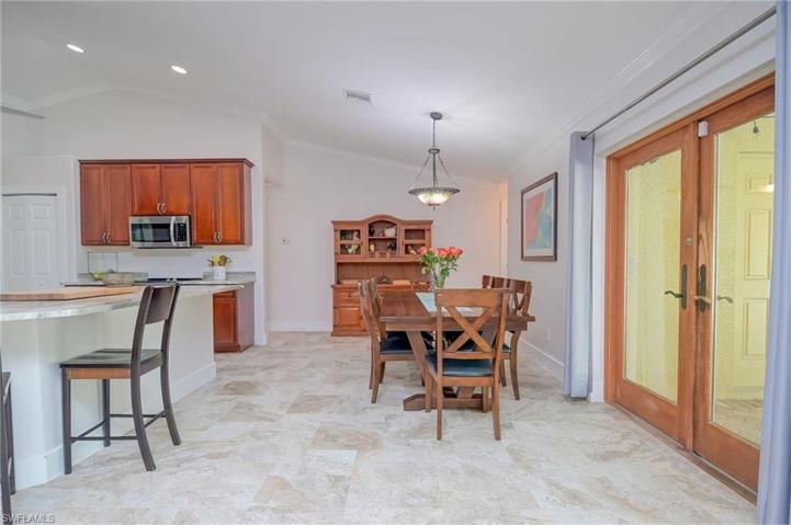 3761  14th NE AVE, Naples, FL 34120