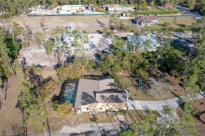 3761  14th NE AVE, Naples, FL 34120