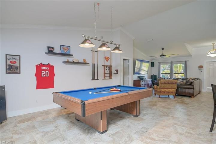 3761  14th NE AVE, Naples, FL 34120
