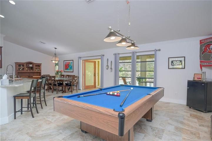 3761  14th NE AVE, Naples, FL 34120