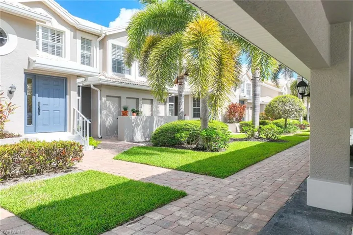 28064 Cavendish Ct 2401, Bonita Springs, Florida 34135