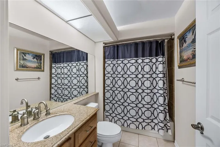28064 Cavendish Ct 2401, Bonita Springs, Florida 34135