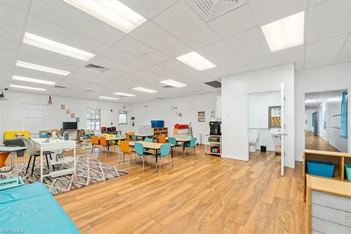 Playroom featuring a drop ceiling