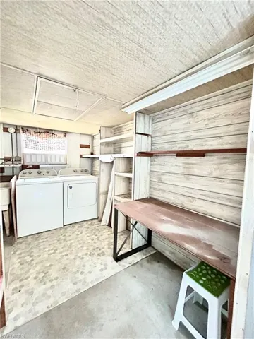 3584 Celestial Way, North Fort Myers, Florida 33903