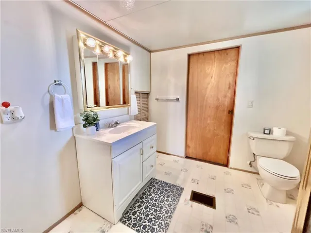 3584 Celestial Way, North Fort Myers, Florida 33903