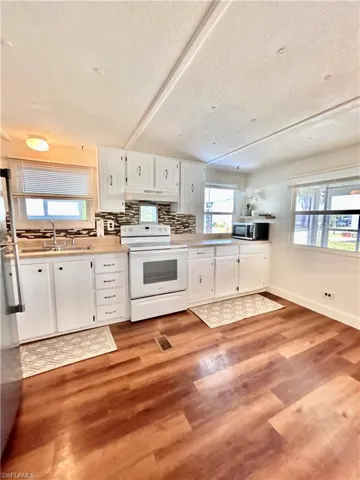 3584 Celestial Way, North Fort Myers, Florida 33903