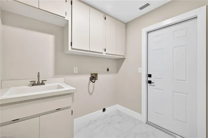 1145 Sw 21st Ter, Cape Coral, Florida 33991