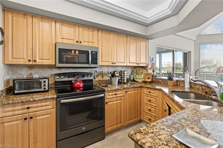 870 Collier Ct 406, Marco Island, Florida 34145