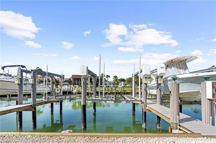 870 Collier Ct 406, Marco Island, Florida 34145