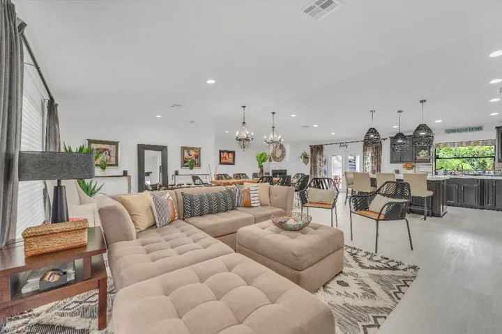 10722 NW 20th  DR, Coral Springs, FL 33071