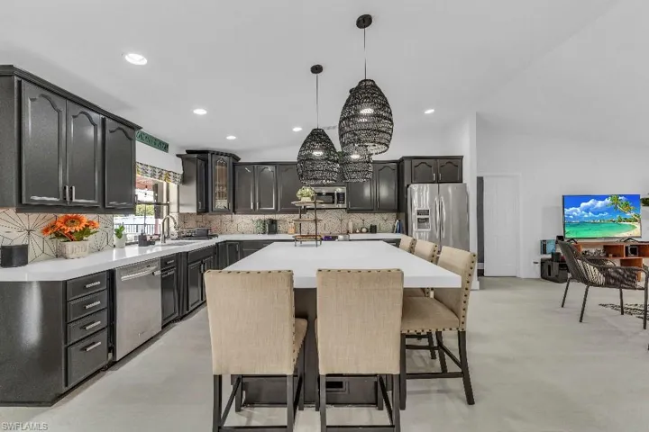 10722 NW 20th  DR, Coral Springs, FL 33071