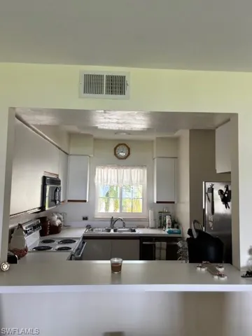 333 Sunrise Cay # 2, Naples, Florida 34114