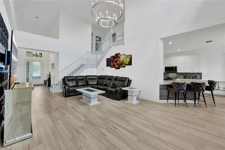20001 Seadale Ct, Estero, Florida 33928