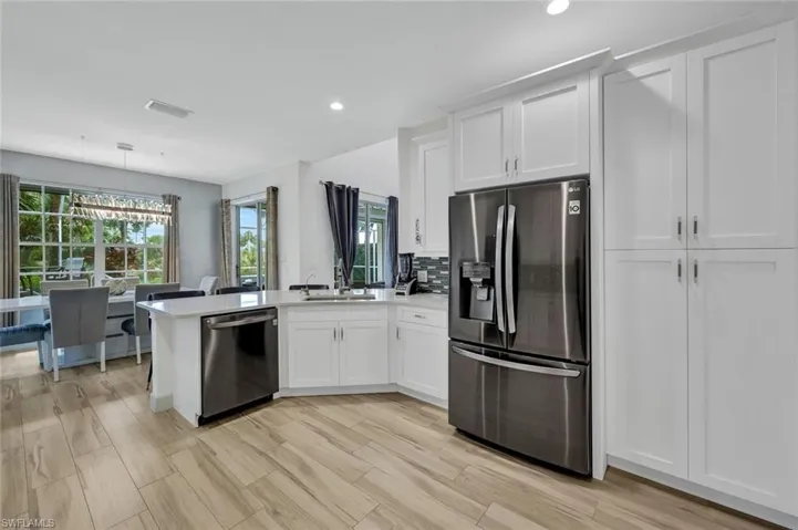 20001 Seadale Ct, Estero, Florida 33928