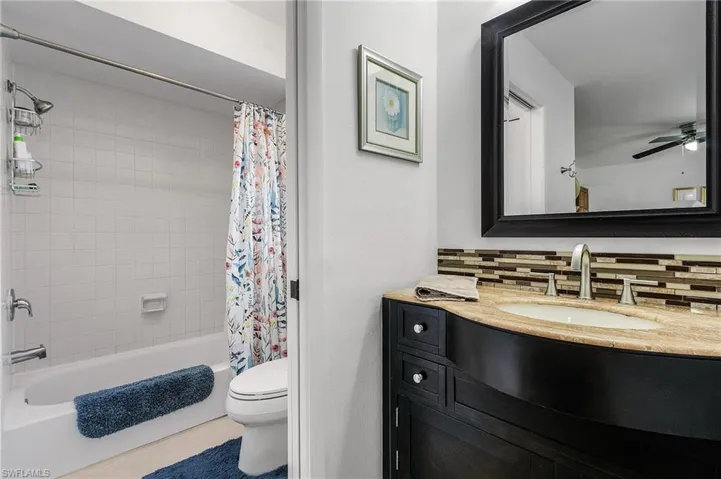 Owners Bath & Vanity