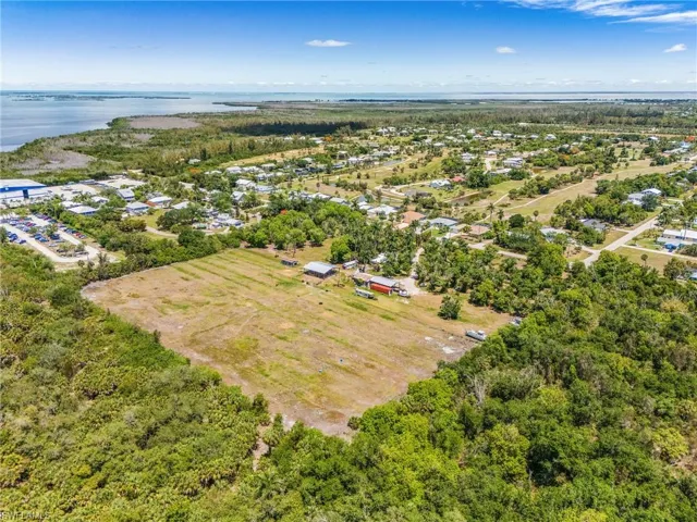 7535 Caloosa Dr, Bokeelia, Florida 33922