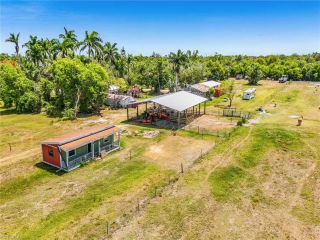 7535 Caloosa Dr, Bokeelia, Florida 33922