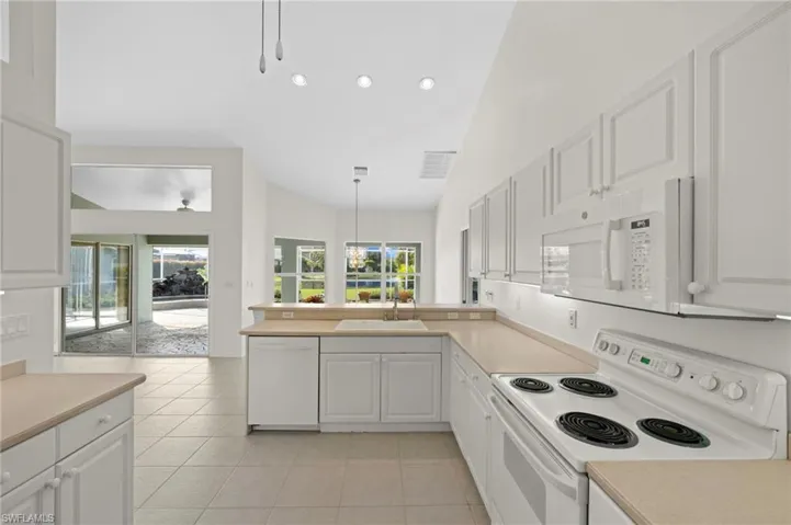 1972 Timberline Dr, Naples Fl 34109