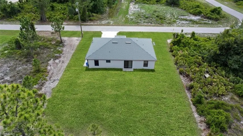 Aerial view of property and surrounding area