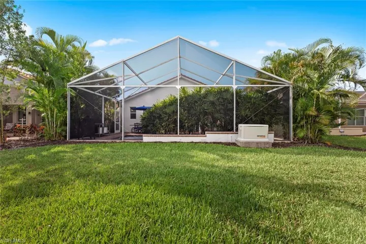 Spacious/Private Back yard