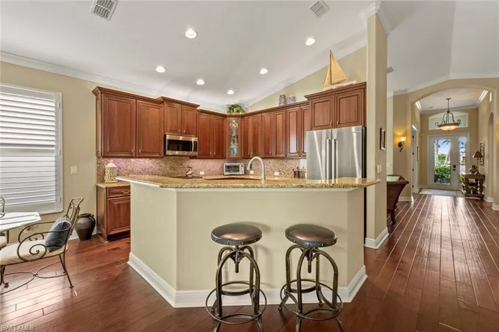 Breakfast bar