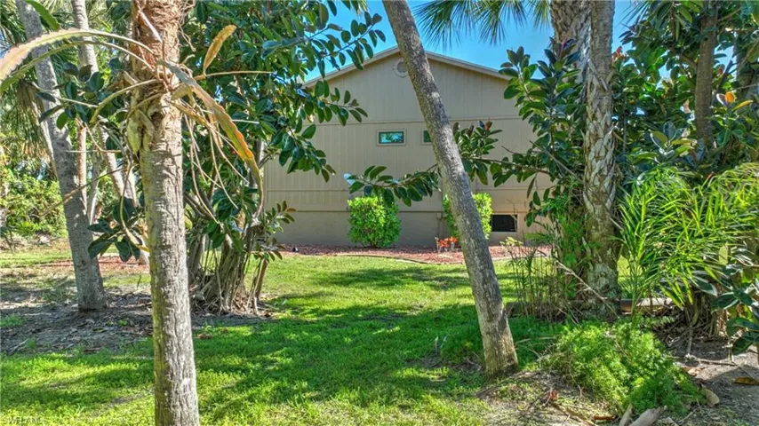 Side-yard