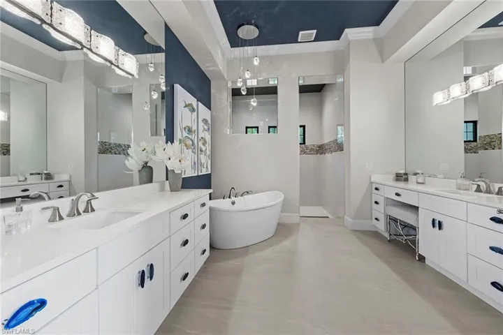 6372 Burnham Rd, Naples, Florida 34119