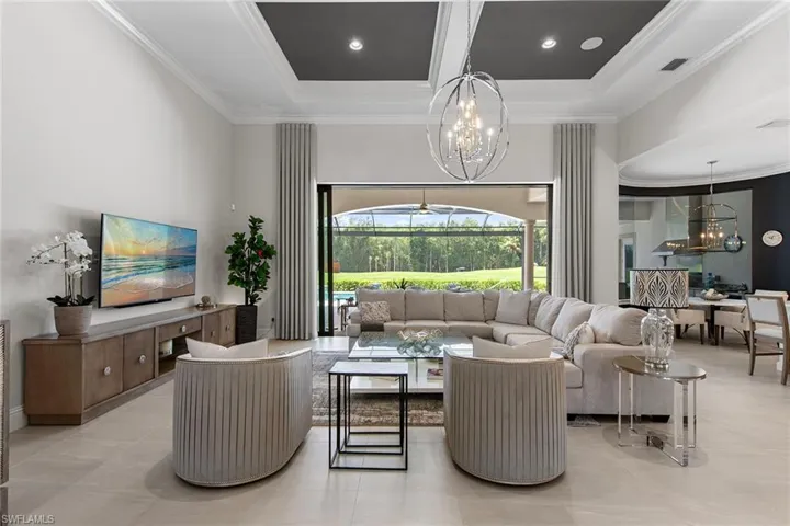 6372 Burnham Rd, Naples, Florida 34119