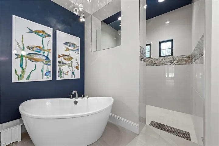 6372 Burnham Rd, Naples, Florida 34119