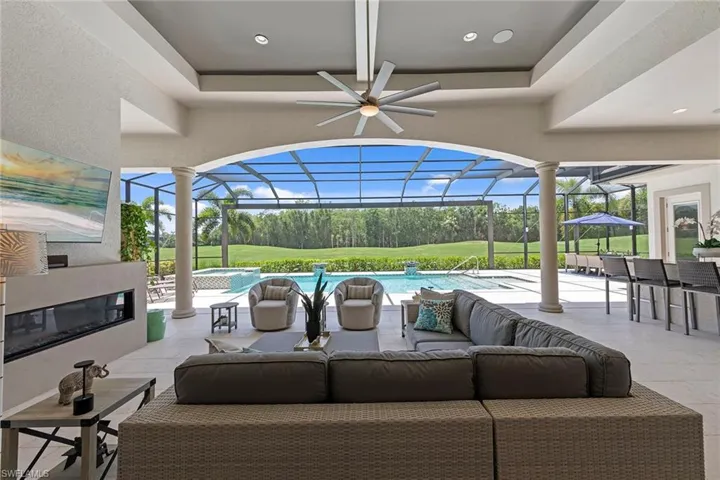 6372 Burnham Rd, Naples, Florida 34119