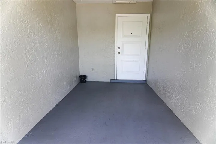 Unit 4 - vacant unit