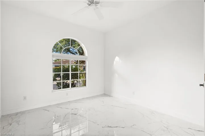 3972 Ruxton Rd, Naples, Florida 34116
