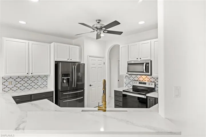3972 Ruxton Rd, Naples, Florida 34116