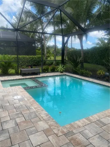 Private pool & spa