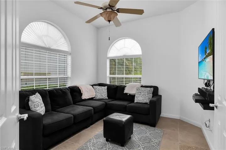7935 Valentina Ct, Naples, Florida 34114