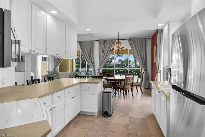 7935 Valentina Ct, Naples, Florida 34114