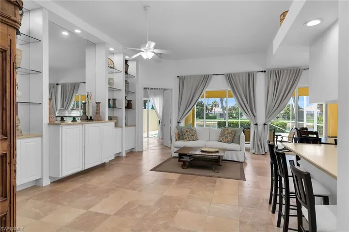 7935 Valentina Ct, Naples, Florida 34114