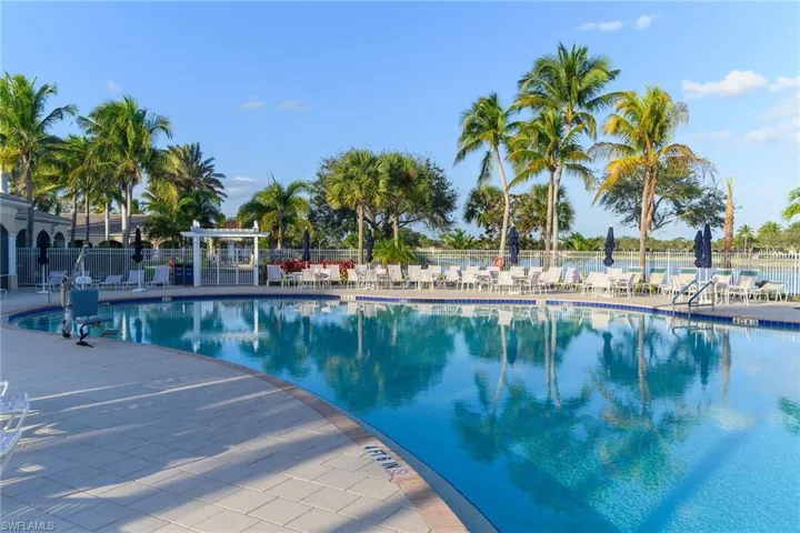 7935 Valentina Ct, Naples, Florida 34114