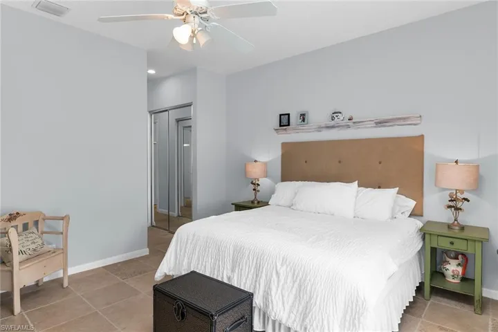 7935 Valentina Ct, Naples, Florida 34114