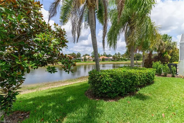 7935 Valentina Ct, Naples, Florida 34114