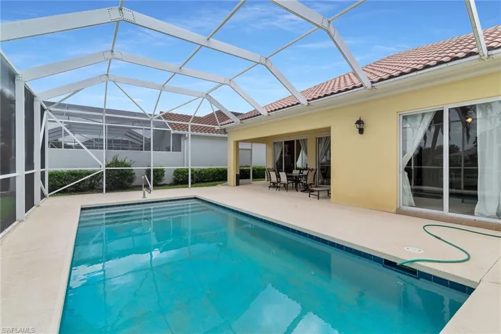 7935 Valentina Ct, Naples, Florida 34114