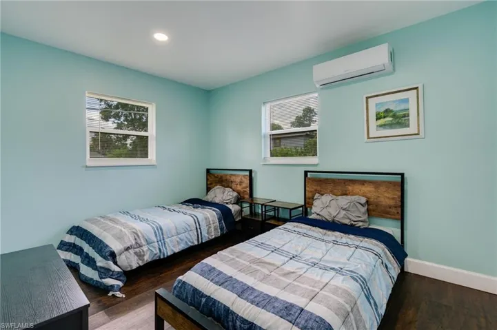 4630 New Haven Dr, Fort Myers, Florida 33908