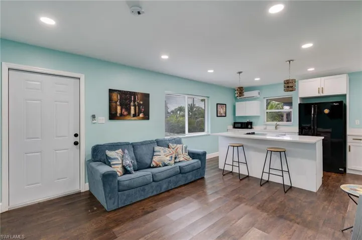 4630 New Haven Dr, Fort Myers, Florida 33908