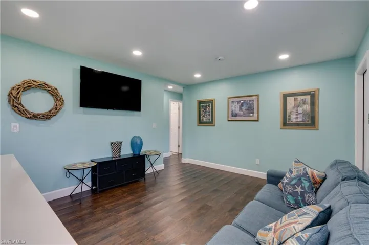 4630 New Haven Dr, Fort Myers, Florida 33908