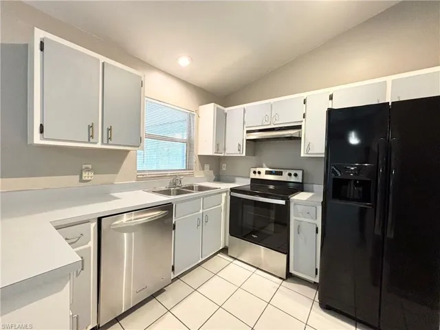 133 Ne 23rd Ave, Cape Coral, Florida 33909