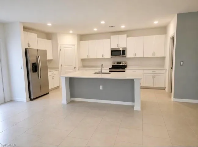 12210  Dakota Ridge  PL, Lehigh Acres, FL 33974