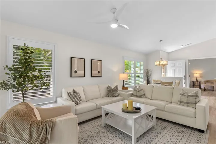 15059  Sterling Oaks  DR, Naples, FL 34110