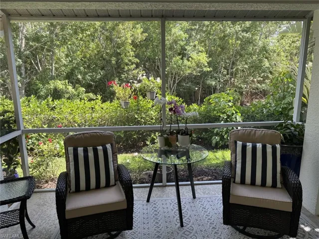 15059  Sterling Oaks  DR, Naples, FL 34110